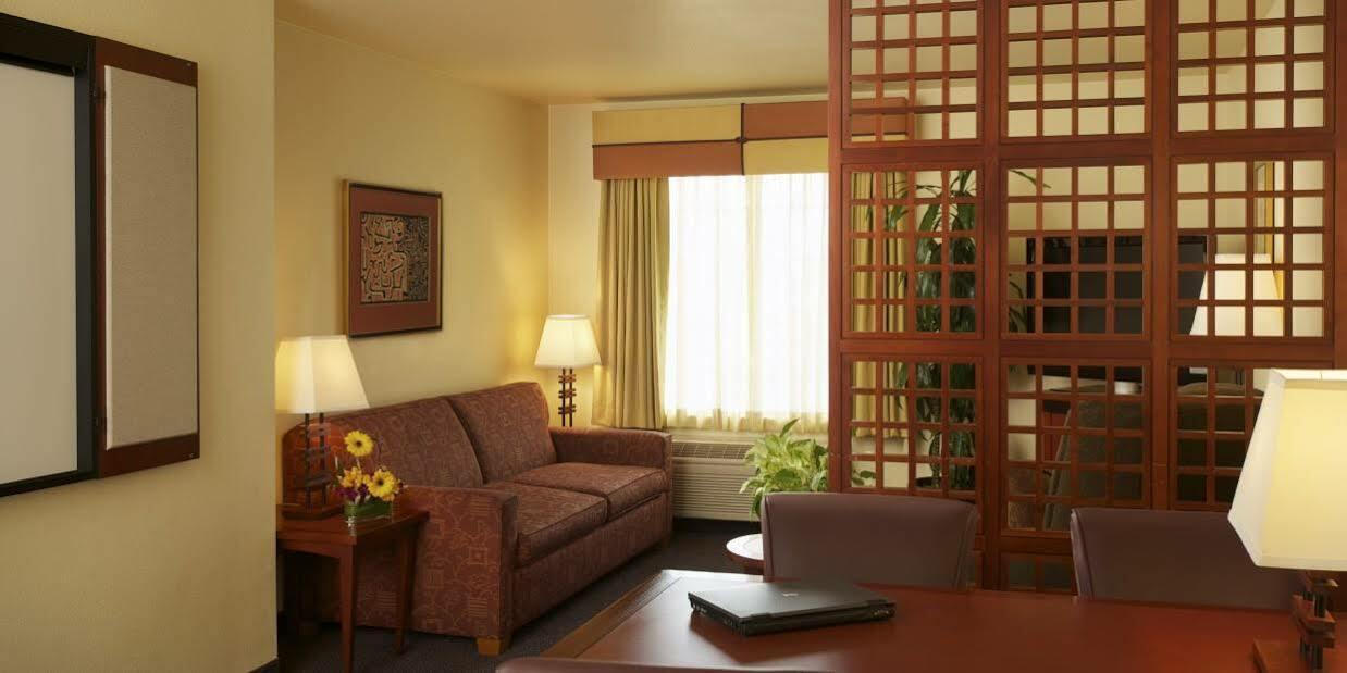 Larkspur Landing Extended Stay Suites Bellevue Exteriör bild